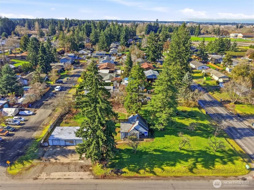 Property photo for 13002 10th Avenue S, Tacoma photo 6