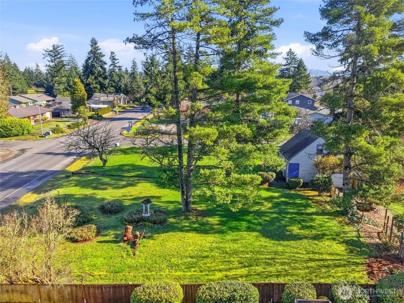 Property photo for 13002 10th Avenue S, Tacoma photo 10