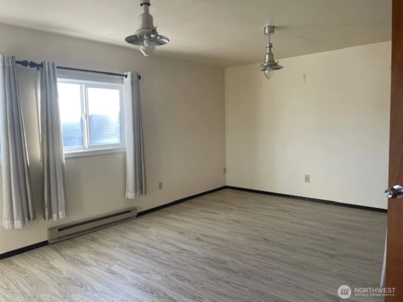 Property photo for 32914 G Street, Ocean Park photo 21