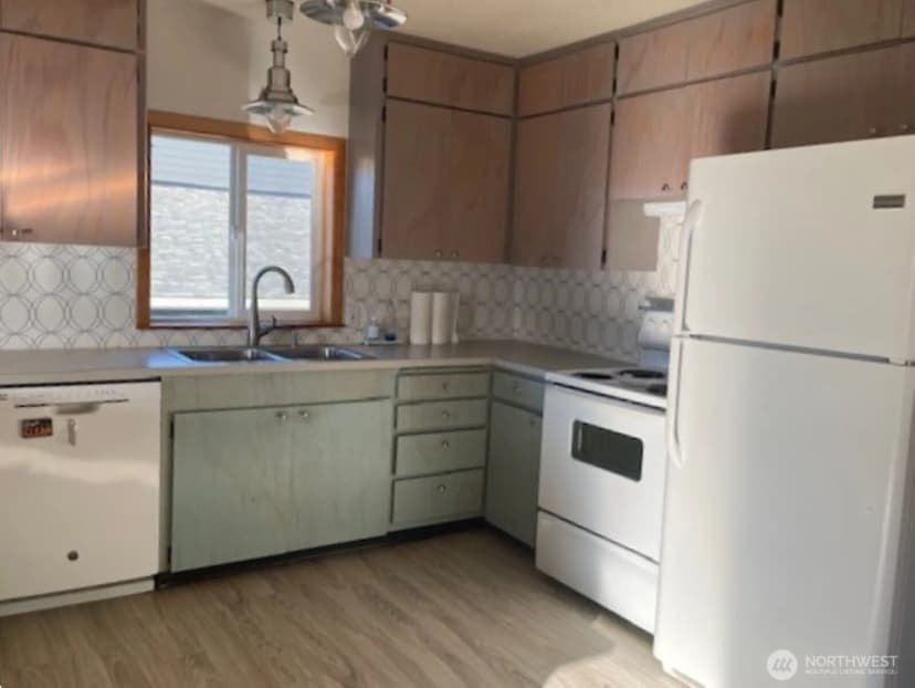 Property photo for 32914 G Street, Ocean Park photo 15