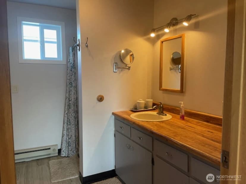 Property photo for 32914 G Street, Ocean Park photo 20