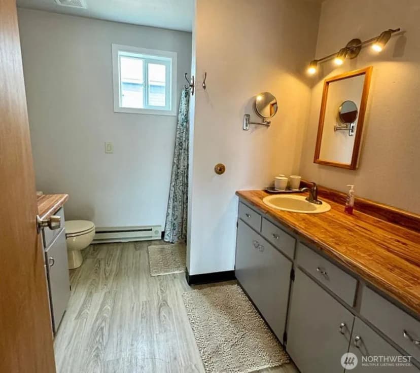 Property photo for 32914 G Street, Ocean Park photo 19