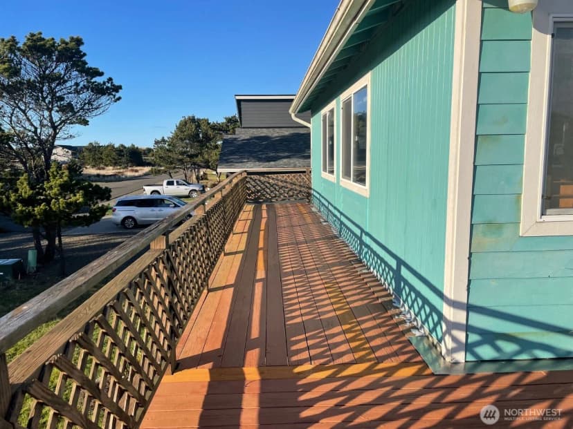Property photo for 32914 G Street, Ocean Park photo 2