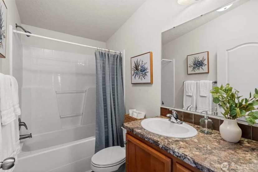 Property photo for 13814 21st Ave E, Tacoma photo 24