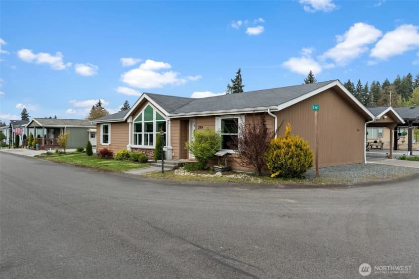 Property photo for 13814 21st Ave E, Tacoma photo 28