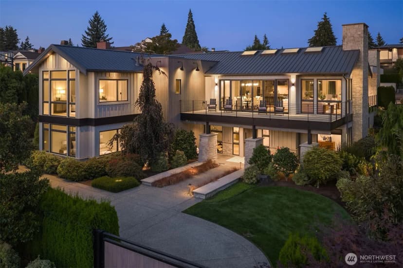 Property photo for 1918 94th Avenue Ne, Clyde Hill