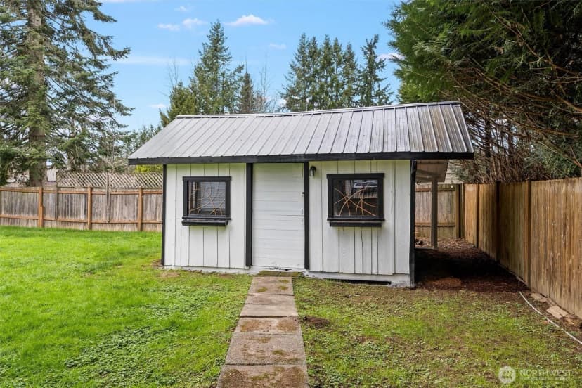 Property photo for 5708 Carnation Duvall Road Ne, Carnation photo 32