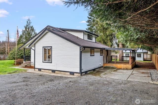 Property photo for 5708 Carnation Duvall Road Ne, Carnation photo 4