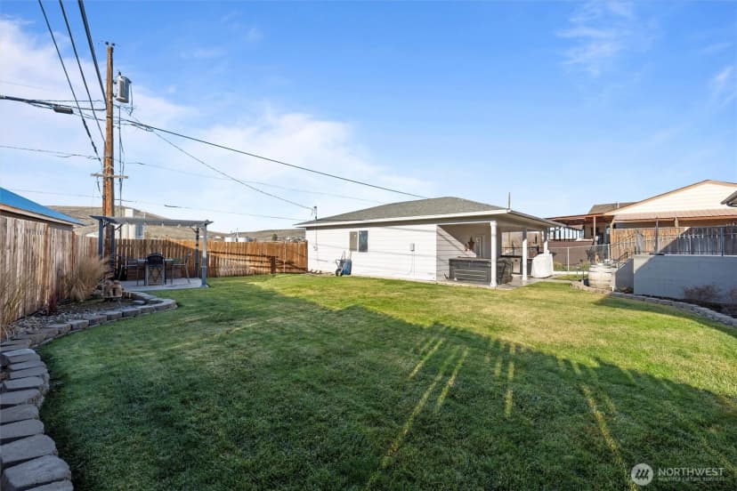 Property photo for 43 Crest Drive, Ephrata photo 37