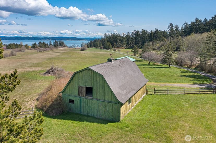 Property photo for 735 Rosler Road, San Juan Island photo 37