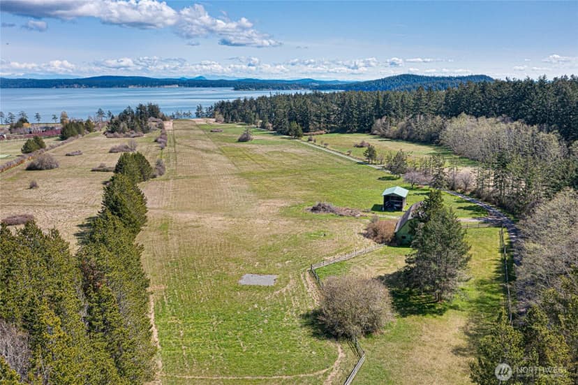 Property photo for 735 Rosler Road, San Juan Island photo 39