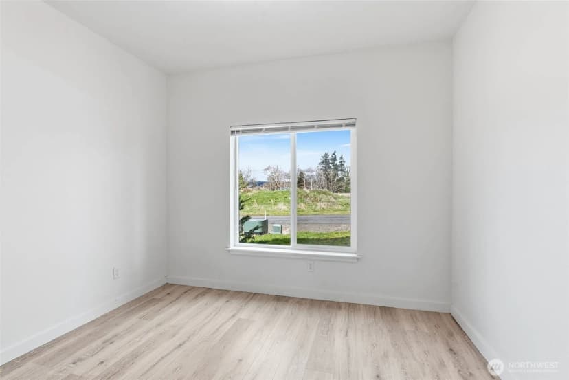 Property photo for 9 Anchor Way #b, Cathlamet photo 18