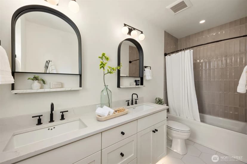 Property photo for 6555 Ridge Lane Ne, Bainbridge Island photo 26