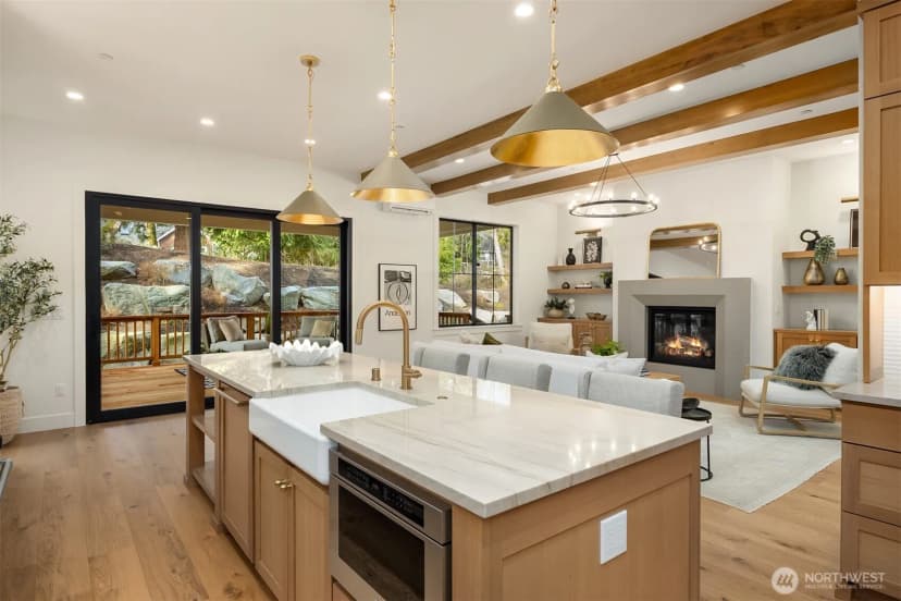 Property photo for 6555 Ridge Lane Ne, Bainbridge Island photo 11