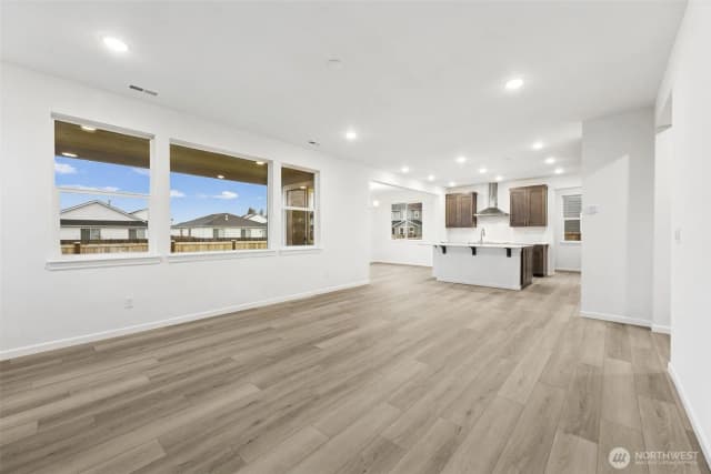 Property photo for 990 Tanner Avenue #102, Buckley photo 5