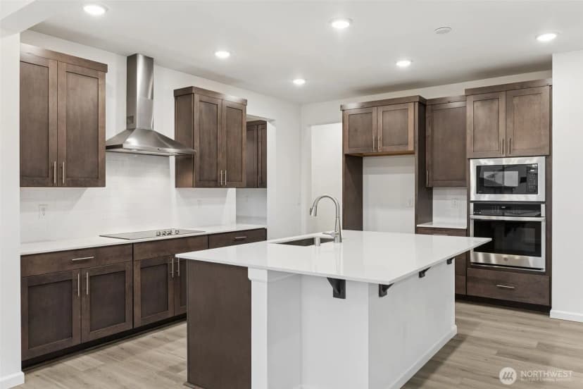 Property photo for 990 Tanner Avenue #102, Buckley photo 7
