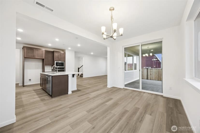 Property photo for 990 Tanner Avenue #102, Buckley photo 8