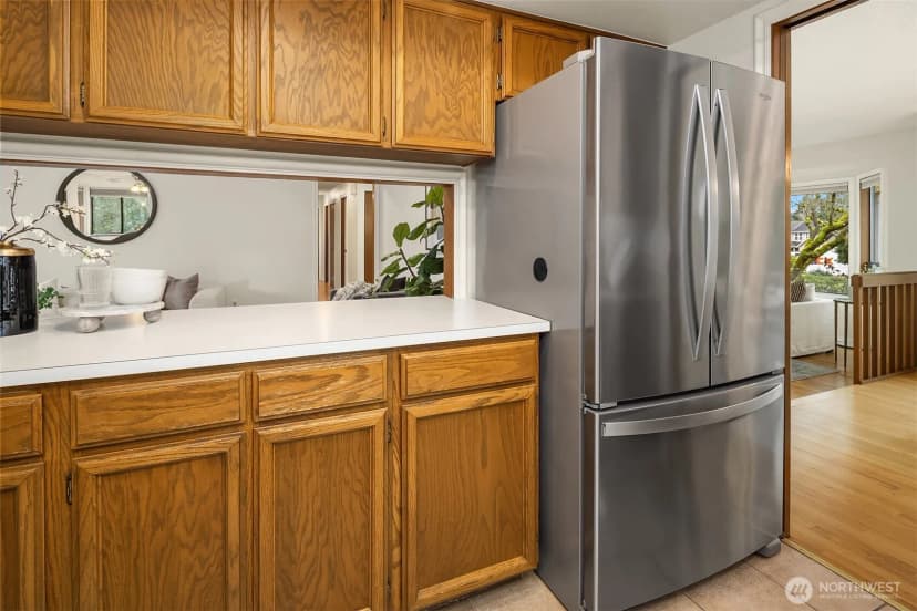 Property photo for 19202 Se 43rd Place, Issaquah photo 11