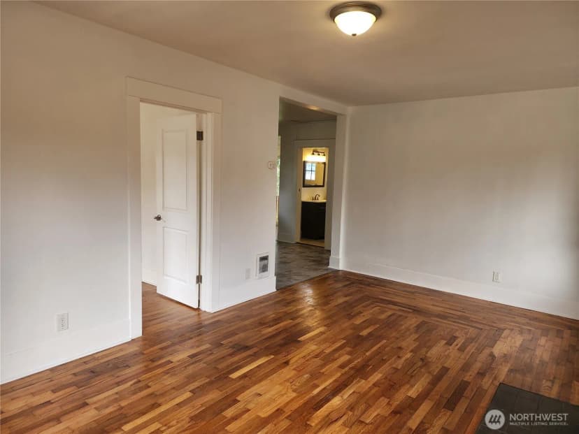 Property photo for 618 Fairmount Avenue, Shelton photo 4