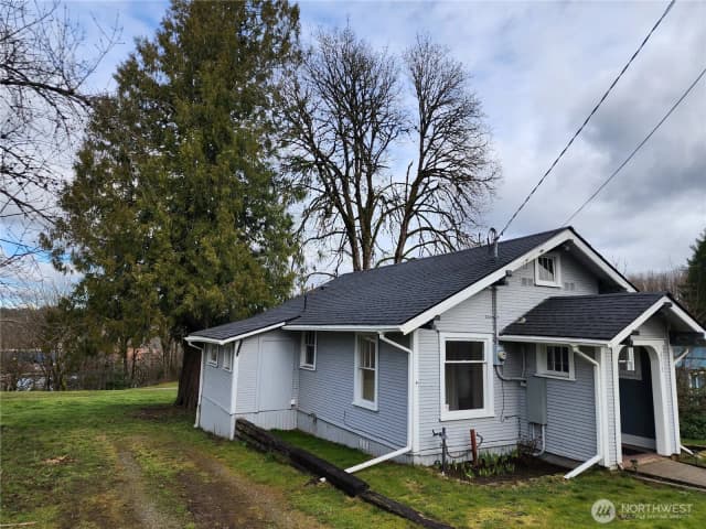 Property photo for 618 Fairmount Avenue, Shelton photo 2