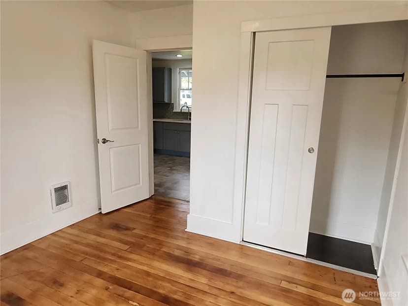 Property photo for 618 Fairmount Avenue, Shelton photo 11