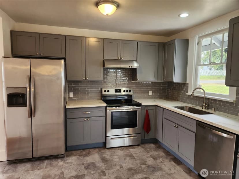 Property photo for 618 Fairmount Avenue, Shelton photo 10