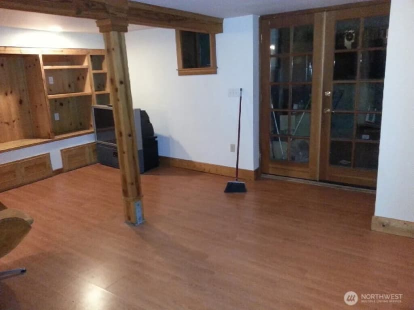 Property photo for 341 Ne 51st Street, Seattle photo 22