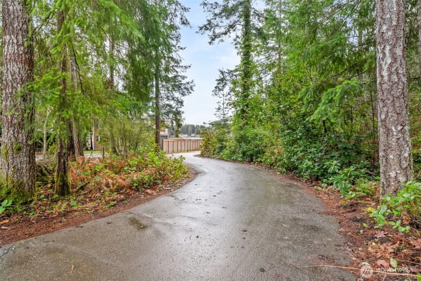 Property photo for 51 E Lynda Lane W, Shelton photo 34