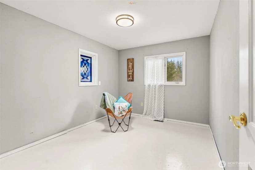 Property photo for 51 E Lynda Lane W, Shelton photo 19
