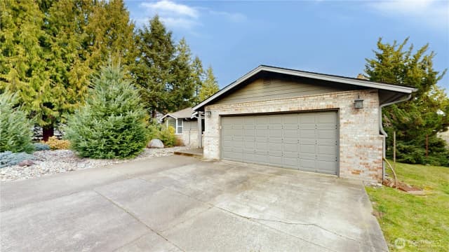 Property photo for 5810 Meridian Road Se, Olympia photo 2