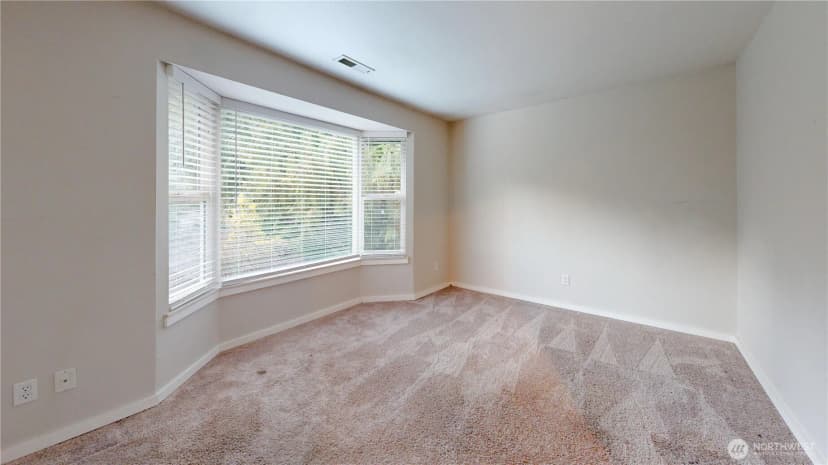 Property photo for 5810 Meridian Road Se, Olympia photo 27
