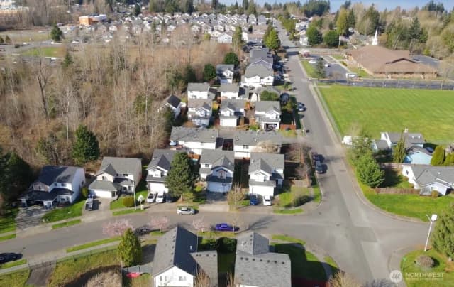 Property photo for 10025 2nd Place Se, Lake Stevens photo 2