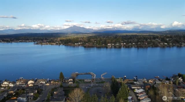 Property photo for 10025 2nd Place Se, Lake Stevens photo 4