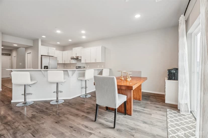 Property photo for 1712 Ne Pioneer Lane, Camas photo 9