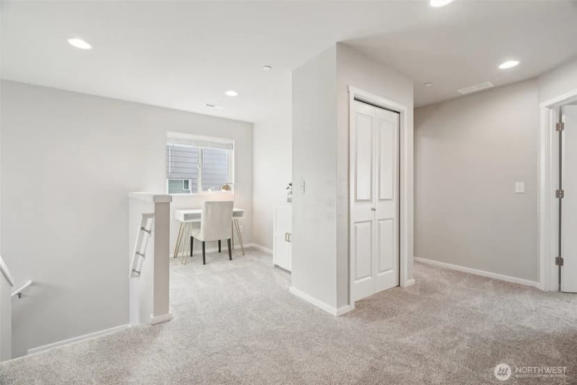 Property photo for 1712 Ne Pioneer Lane, Camas photo 14