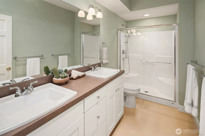 Property photo for 8901 Ne 36th Street, Yarrow Point photo 29