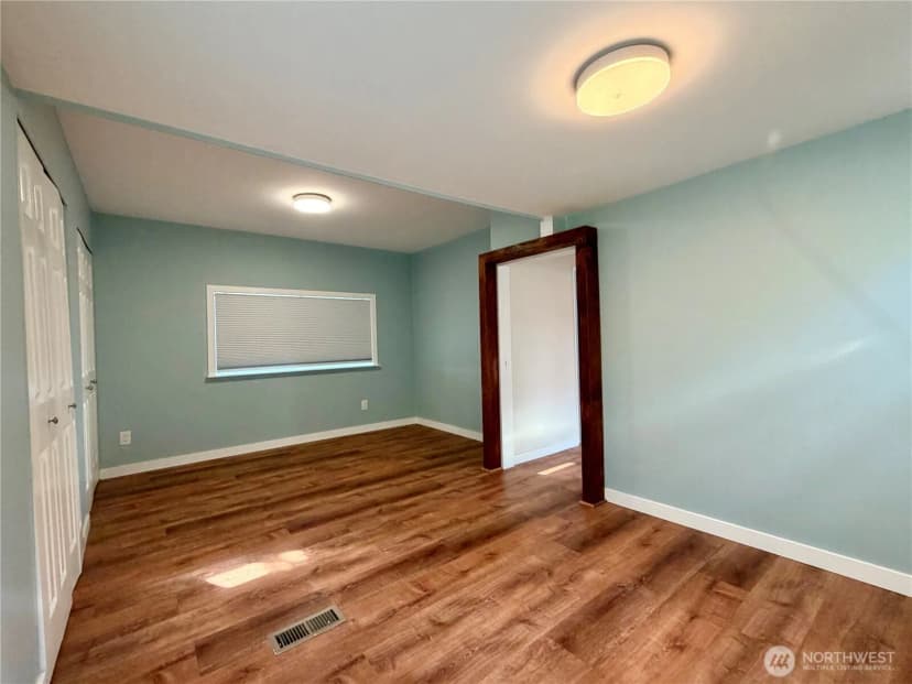 Property photo for 18501 52nd Avenue #6, Lynnwood photo 22