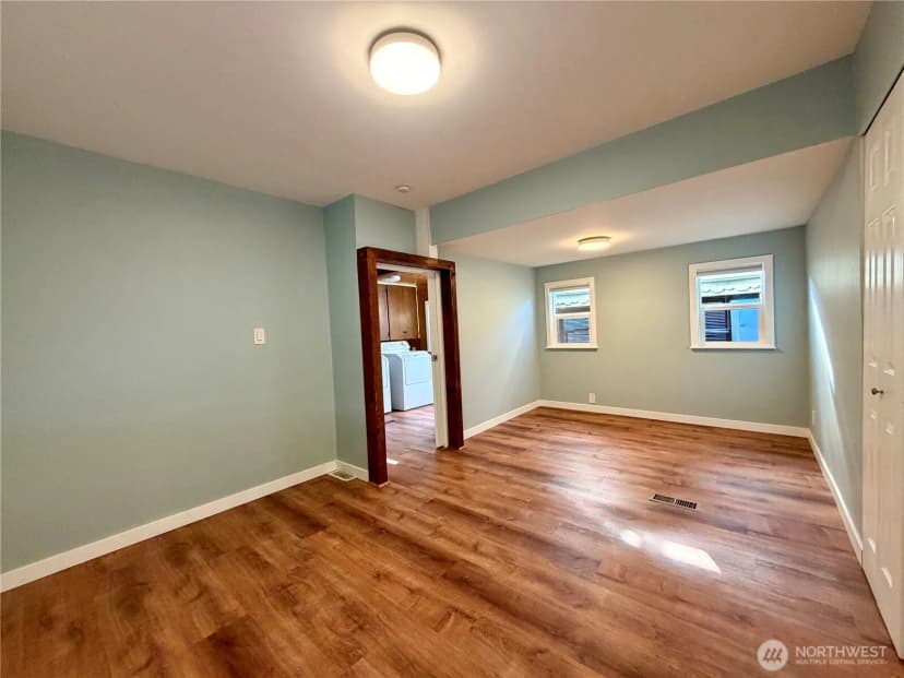 Property photo for 18501 52nd Avenue #6, Lynnwood photo 21