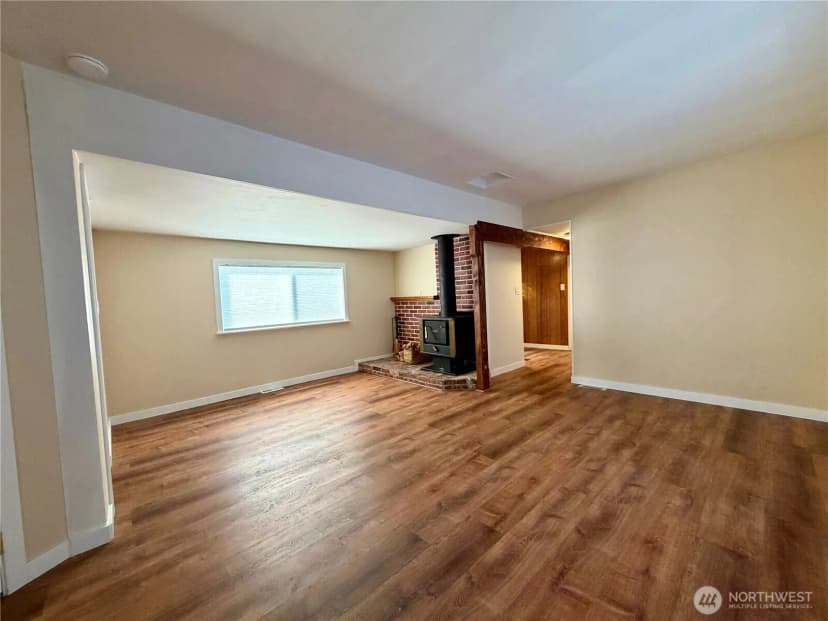 Property photo for 18501 52nd Avenue #6, Lynnwood photo 13