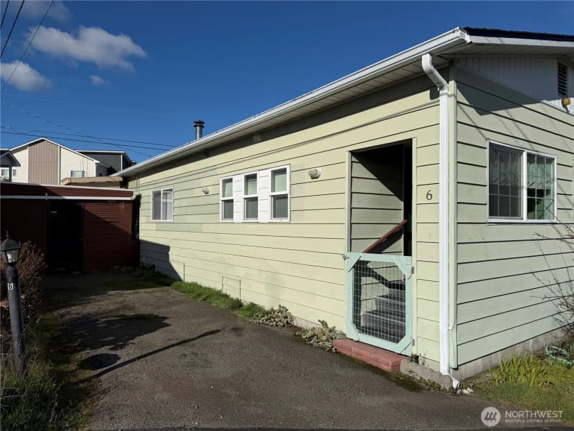 Property photo for 18501 52nd Avenue #6, Lynnwood photo 32
