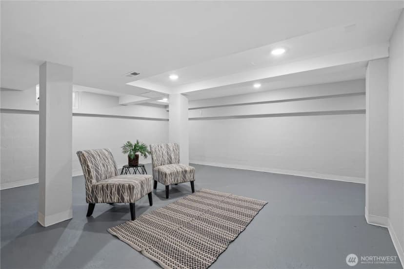 Property photo for 5526 20th Avenue S, Seattle photo 28
