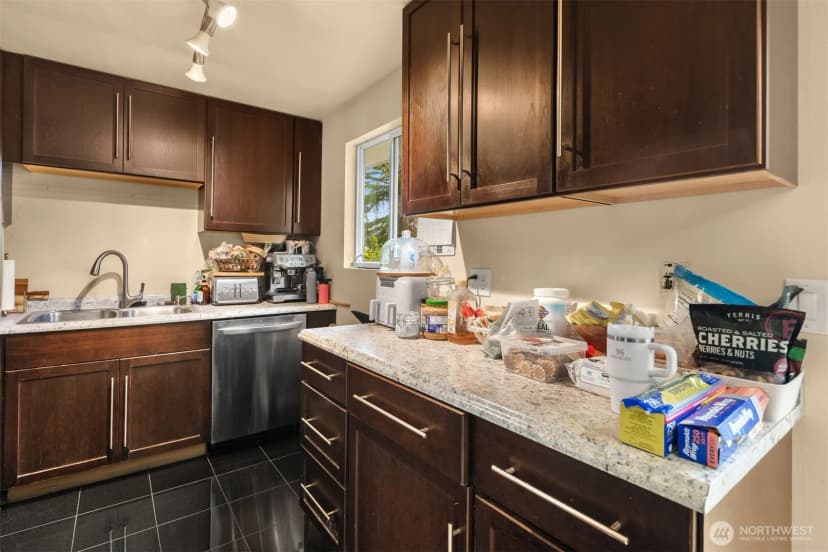 Property photo for 14508 Se 276th Place, Kent photo 14