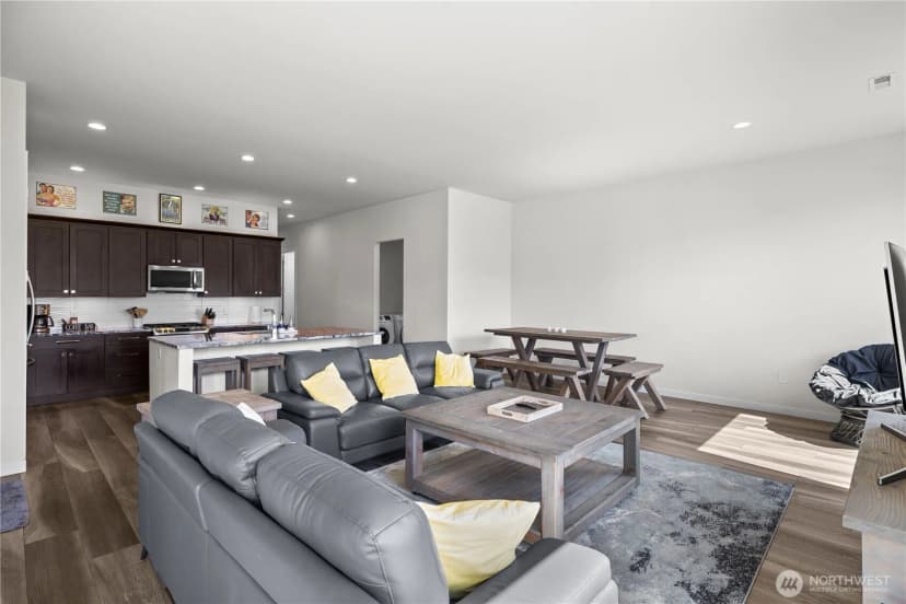 Property photo for 439 Airport Way Sw, Mattawa photo 11