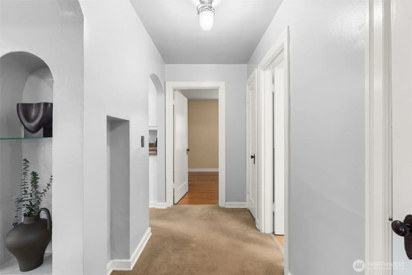 Property photo for 1912 Elliott Avenue Nw, Olympia photo 17