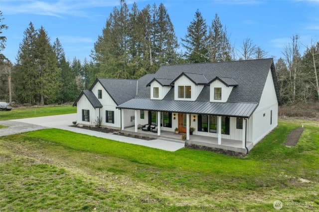 Property photo for 20303 44th Avenue Nw, Stanwood photo 2