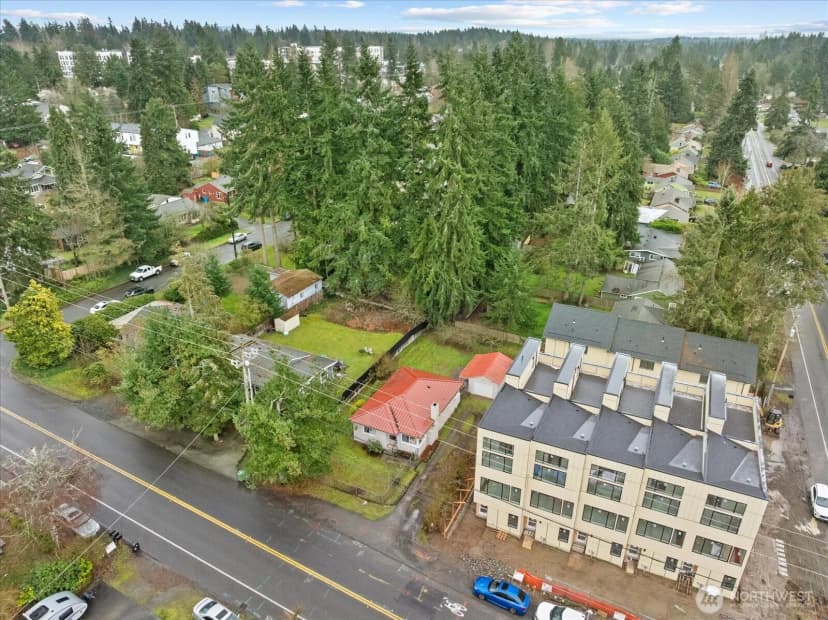 Property photo for 1011 Ne 180th Street, Shoreline photo 3
