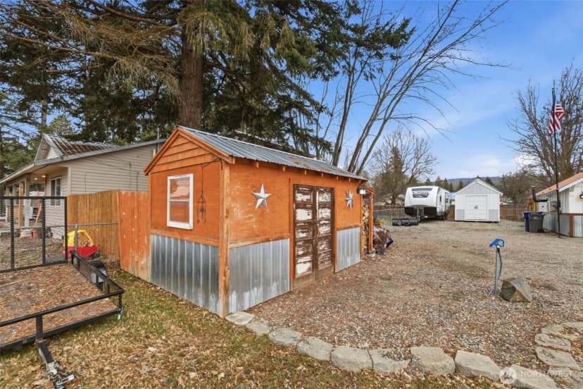 Property photo for 814 Cleveland Avenue, South Cle Elum photo 19