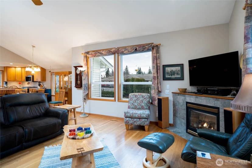 Property photo for 5005 109th Street Ne #a, Marysville photo 9