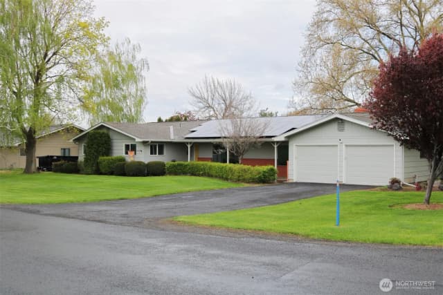 Property photo for 1917 Reser Road, Walla Walla