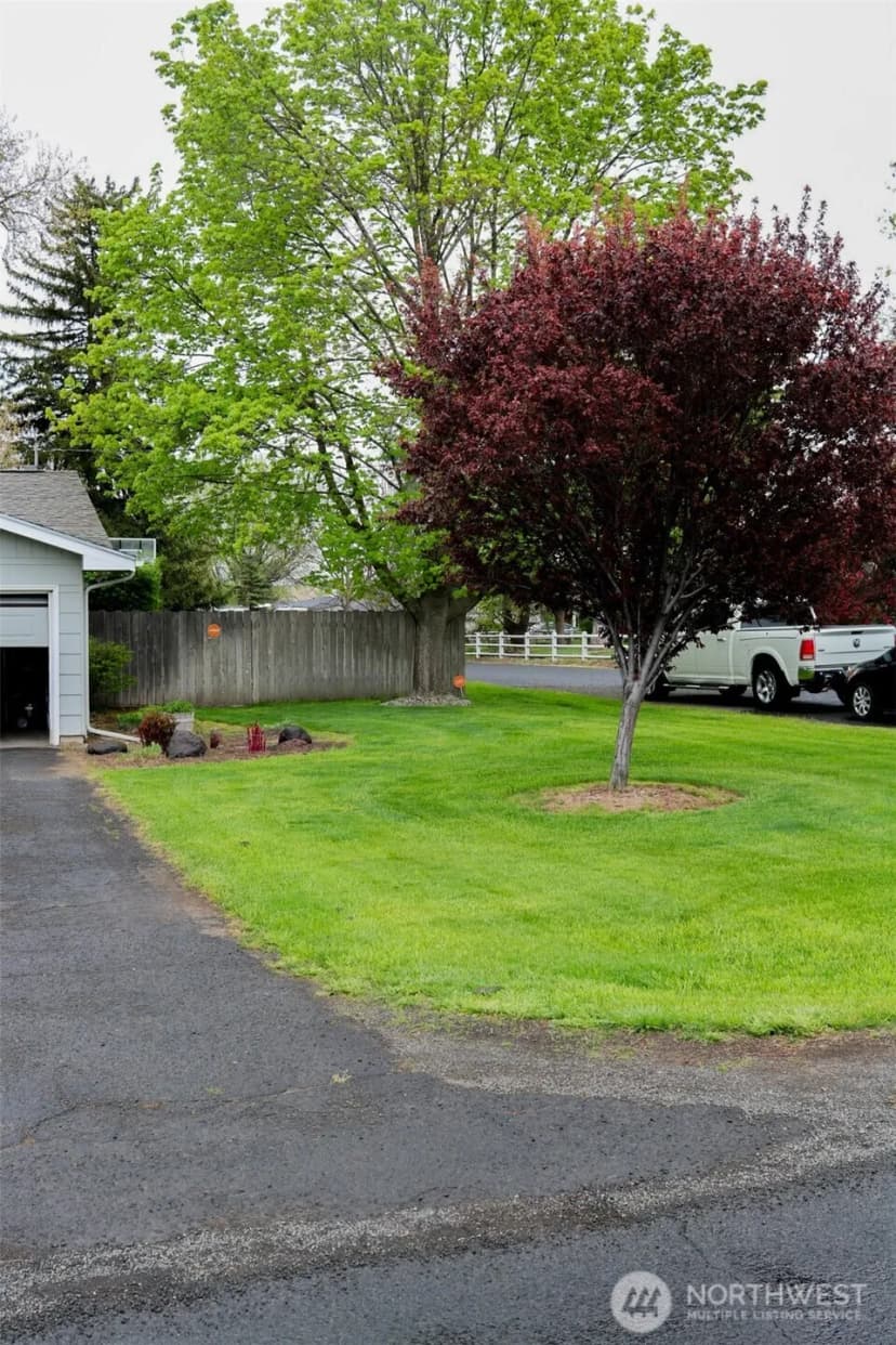 Property photo for 1917 Reser Road, Walla Walla photo 30